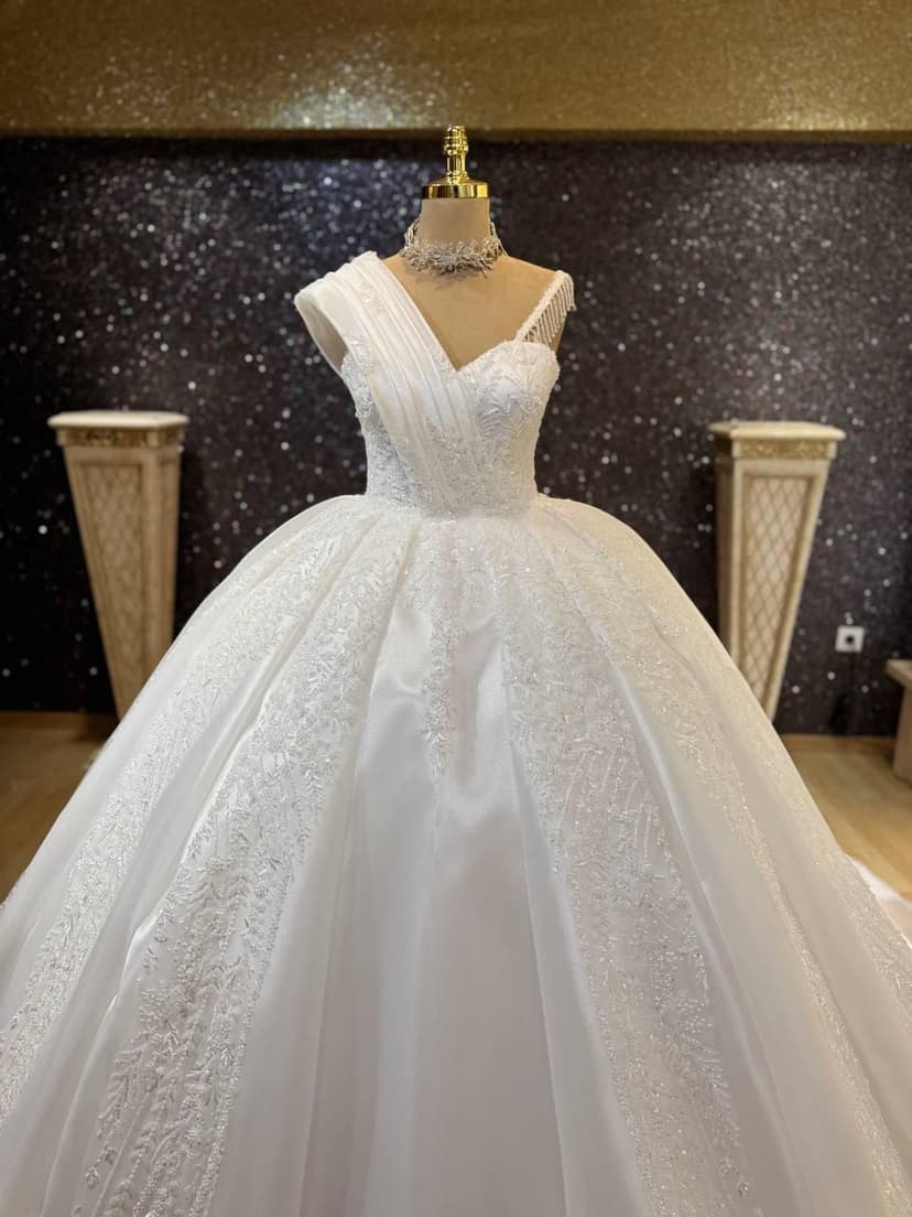 Bridal gown 7