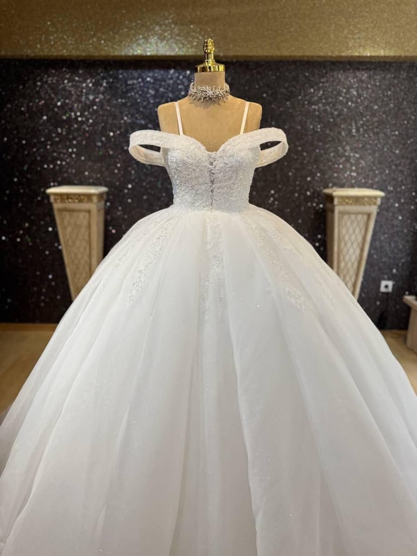 Bridal gown 4
